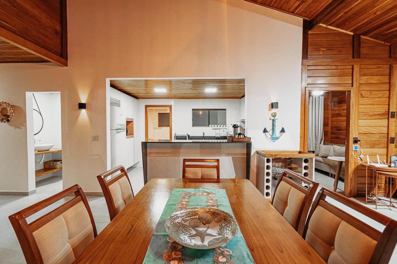 Casadecastelhanos, Quadra Do Mar De Castelhanos, 4 Suites Com Ar, Churrasqueira, Piscina, Hidromassagem, Cozinha Integrada Gourmet Ideal Para Familia E Amigos Anchieta  Exterior foto