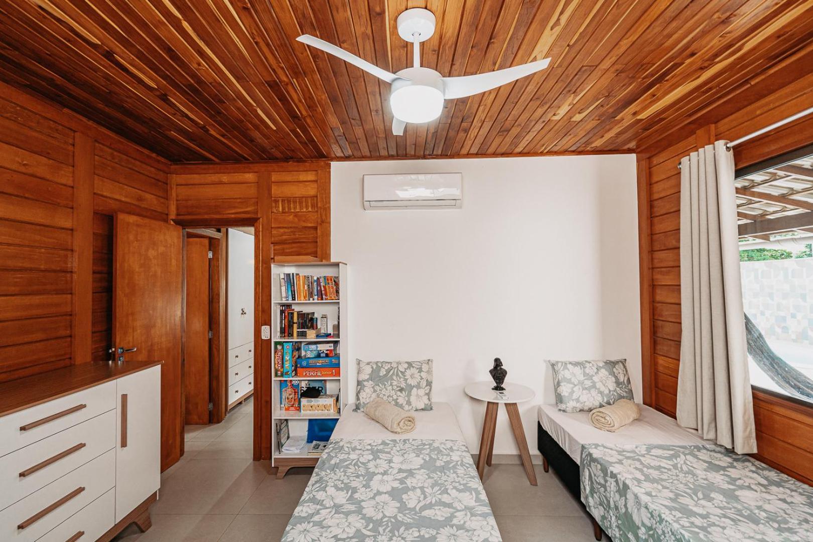 Casadecastelhanos, Quadra Do Mar De Castelhanos, 4 Suites Com Ar, Churrasqueira, Piscina, Hidromassagem, Cozinha Integrada Gourmet Ideal Para Familia E Amigos Anchieta  Exterior foto